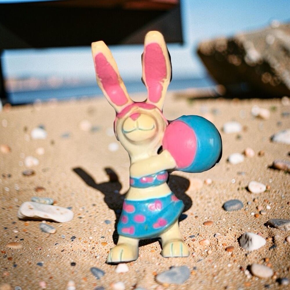 1997 Applause BEACH BUNNIES Tan Bunny Rabbit PVC Figure 3" A49